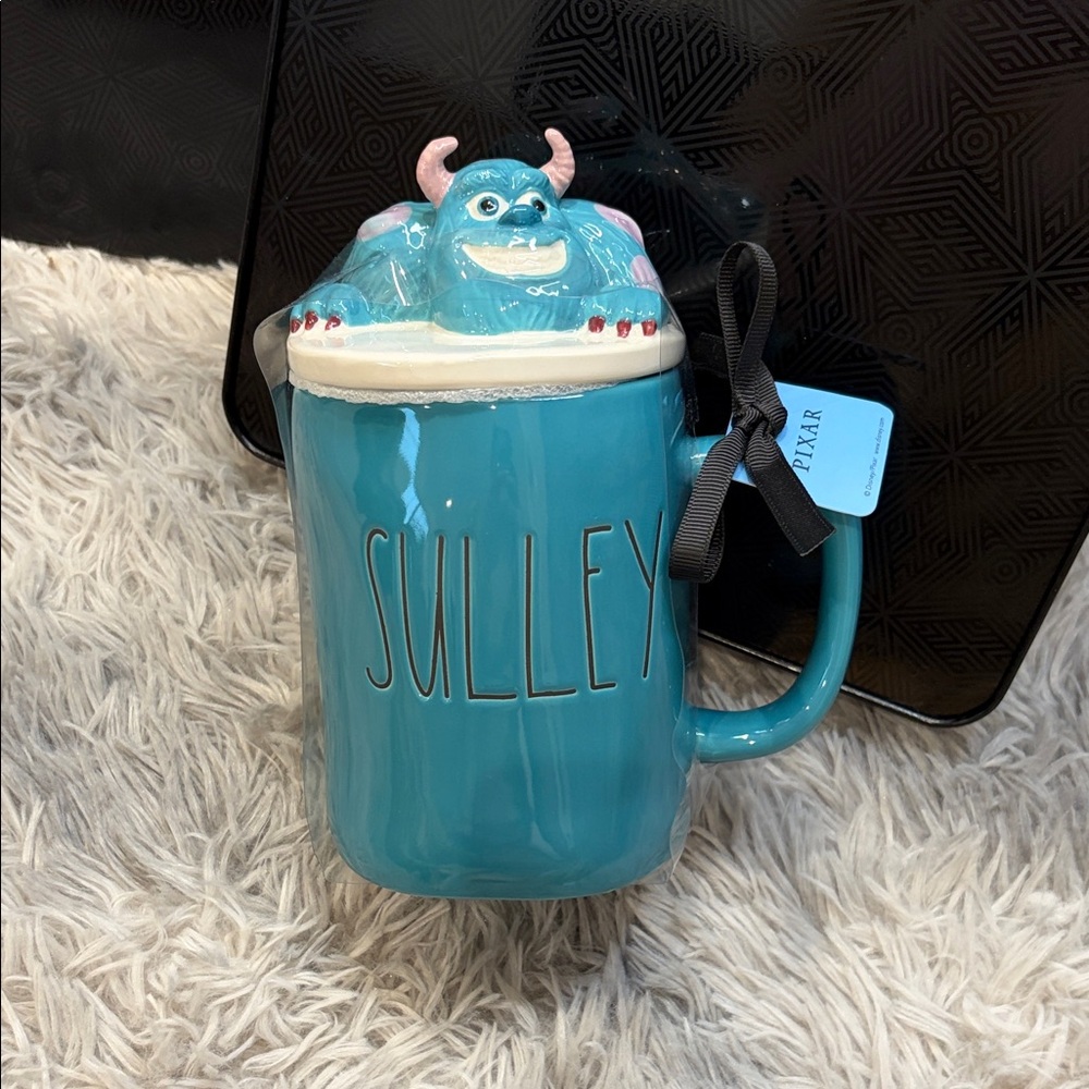🤩💕 Rae Dunn: Pixar “Sulley" Mug W/ Lid 🤩💕